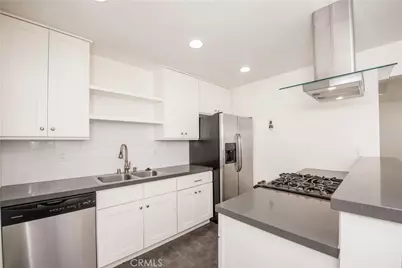 180 Rochester Street, Costa Mesa, CA 92627 - Photo 21