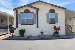 19251 Brookhurst, Huntington Beach, CA 92646 - Photo 5