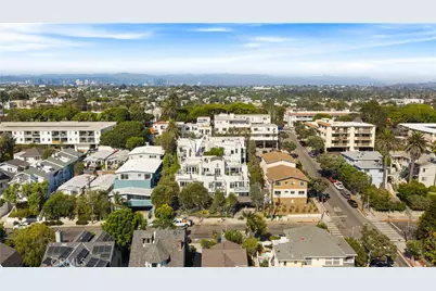 3019 3rd Street #202, Santa Monica, CA 90405 - Photo 1