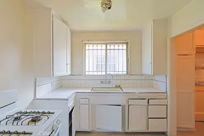 10956 S Western Avenue, Los Angeles, CA 90047 - Photo 7