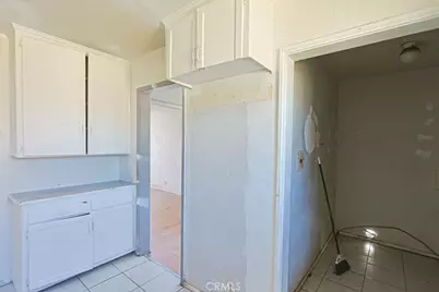 10956 S Western Avenue, Los Angeles, CA 90047 - Photo 23