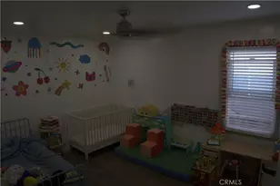 819 W 102nd St, Los Angeles, CA 90044 - Photo 11