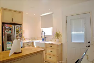 819 W 102nd St, Los Angeles, CA 90044 - Photo 17