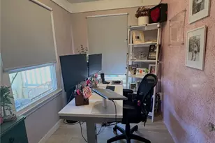 819 W 102nd St, Los Angeles, CA 90044 - Photo 3