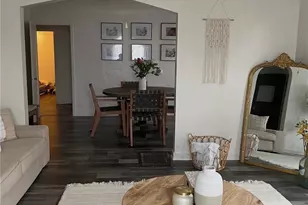 819 W 102nd St, Los Angeles, CA 90044 - Photo 5