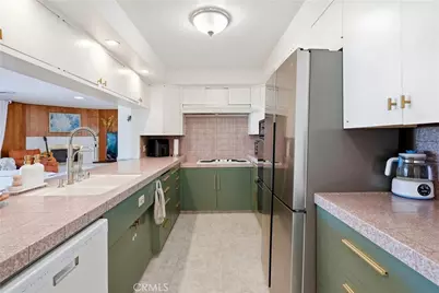 11525 Sunnybrook Lane, Whittier, CA 90604 - Photo 13