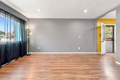1437 W I, Wilmington, CA 90744 - Photo 5