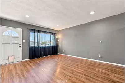 1437 W I, Wilmington, CA 90744 - Photo 7