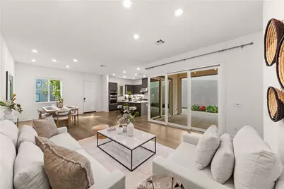 372 Baluster, Irvine, CA 92618 - Photo 7