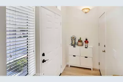 61 Tierra Montanosa, Rancho Santa Margarita, CA 92688 - Photo 3
