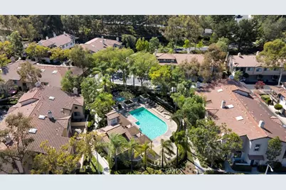 61 Tierra Montanosa, Rancho Santa Margarita, CA 92688 - Photo 25