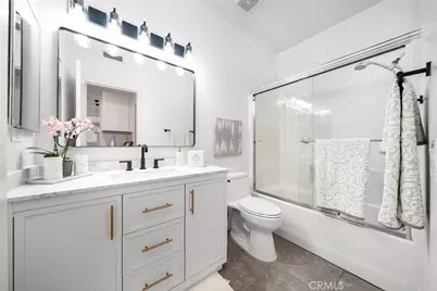 191 Lockford, Irvine, CA 92602 - Photo 17