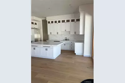 20329 Stagg Street, Winnetka, CA 91306 - Photo 7