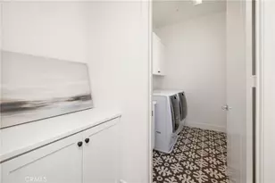 251 Follyhatch, Irvine, CA 92618 - Photo 19