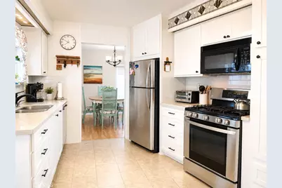 303 Magpie, Fountain Valley, CA 92708 - Photo 7