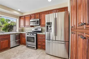 2521 Avenita Alpera, Tustin, CA 92782 - Photo 17