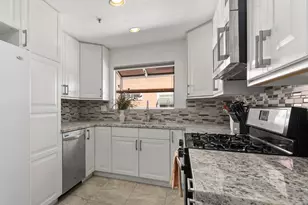 409 Utica, Huntington Beach, CA 92648 - Photo 5