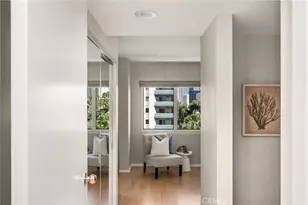 525 E Seaside, Long Beach, CA 90802 - Photo 23