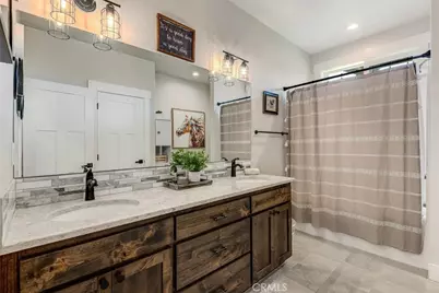 60870 Billadeau, Outside Area (Outside Ca), CA 97702 - Photo 51