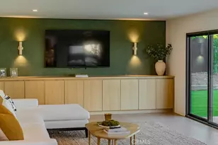24245 Hatteras, Woodland Hills, CA 91367 - Photo 21