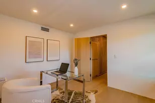 24245 Hatteras, Woodland Hills, CA 91367 - Photo 27