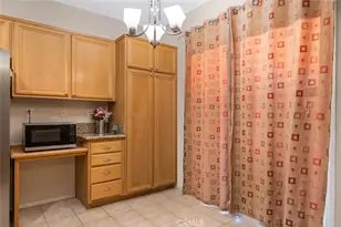 14424 Jeremiah St, Adelanto, CA 92301 - Photo 9
