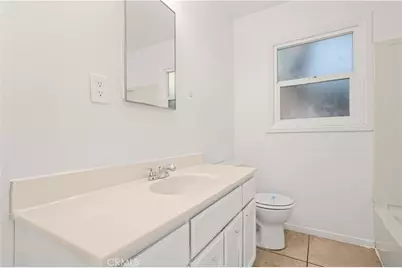 7557 Toyon Avenue, Fontana, CA 92336 - Photo 21