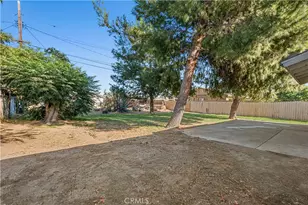 7557 Toyon Ave, Fontana, CA 92336 - Photo 23