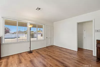 4945 Adenmoor, Lakewood, CA 90713 - Photo 7