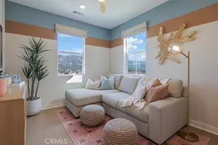 2207 Aneto Way, Santa Paula, CA 93060 - Photo 19