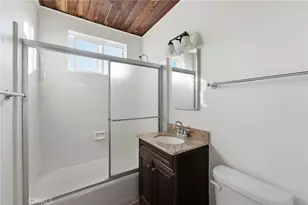 5161 W Point Loma Blvd, San Diego, CA 92107 - Photo 17