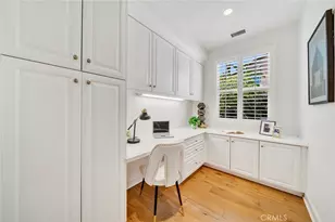 50 Statuary, Irvine, CA 92620 - Photo 17