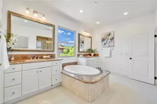 50 Statuary, Irvine, CA 92620 - Photo 25