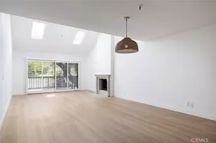55 Sea Island, Newport Beach, CA 92660 - Photo 3