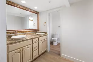 55 Sea Island, Newport Beach, CA 92660 - Photo 19