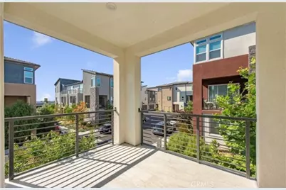 273 Lynx, Irvine, CA 92618 - Photo 3