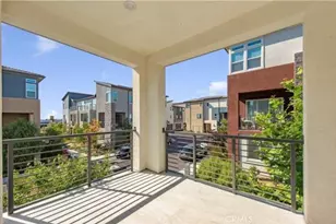 273 Lynx, Irvine, CA 92618 - Photo 3