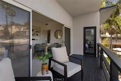 2054 Kenilworth, Los Angeles, CA 90039 - Photo 11