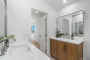 233 Santa Ana, Newport Beach, CA 92663 - Photo 25