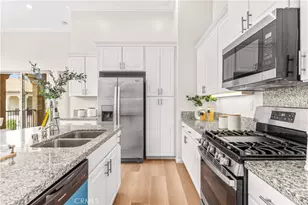 96 Rose Arch, Irvine, CA 92620 - Photo 17
