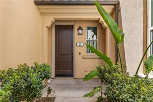 96 Rose Arch, Irvine, CA 92620 - Photo 5