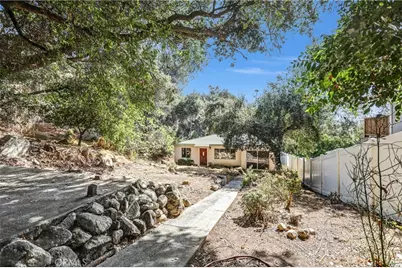 440 S Sycamore Place, Sierra Madre, CA 92701 - Photo 9