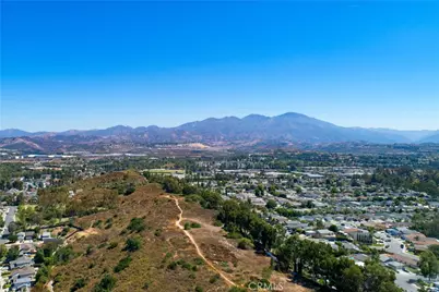 21561 Pedroso, Mission Viejo, CA 92691 - Photo 3