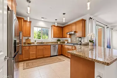 61 Distant Star, Irvine, CA 92618 - Photo 3