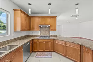 61 Distant Star, Irvine, CA 92618 - Photo 13