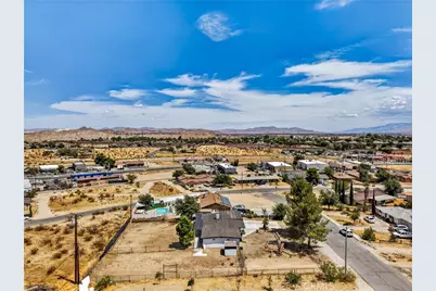 15842 Malpais Lane, Victorville, CA 92394 - Photo 29