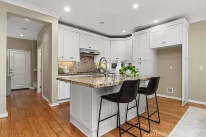 204 Overbrook, Irvine, CA 92620 - Photo 11