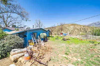 13557 Mile High Ranch, Oak Glen, CA 92399 - Photo 5