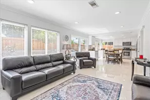 14102 Saarinen Ct, Irvine, CA 92606 - Photo 17