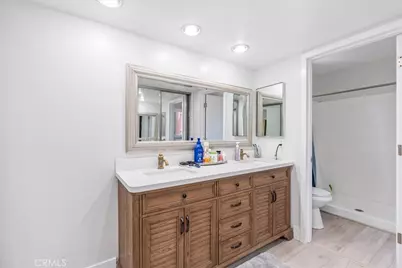 14102 Saarinen Court, Irvine, CA 92606 - Photo 29